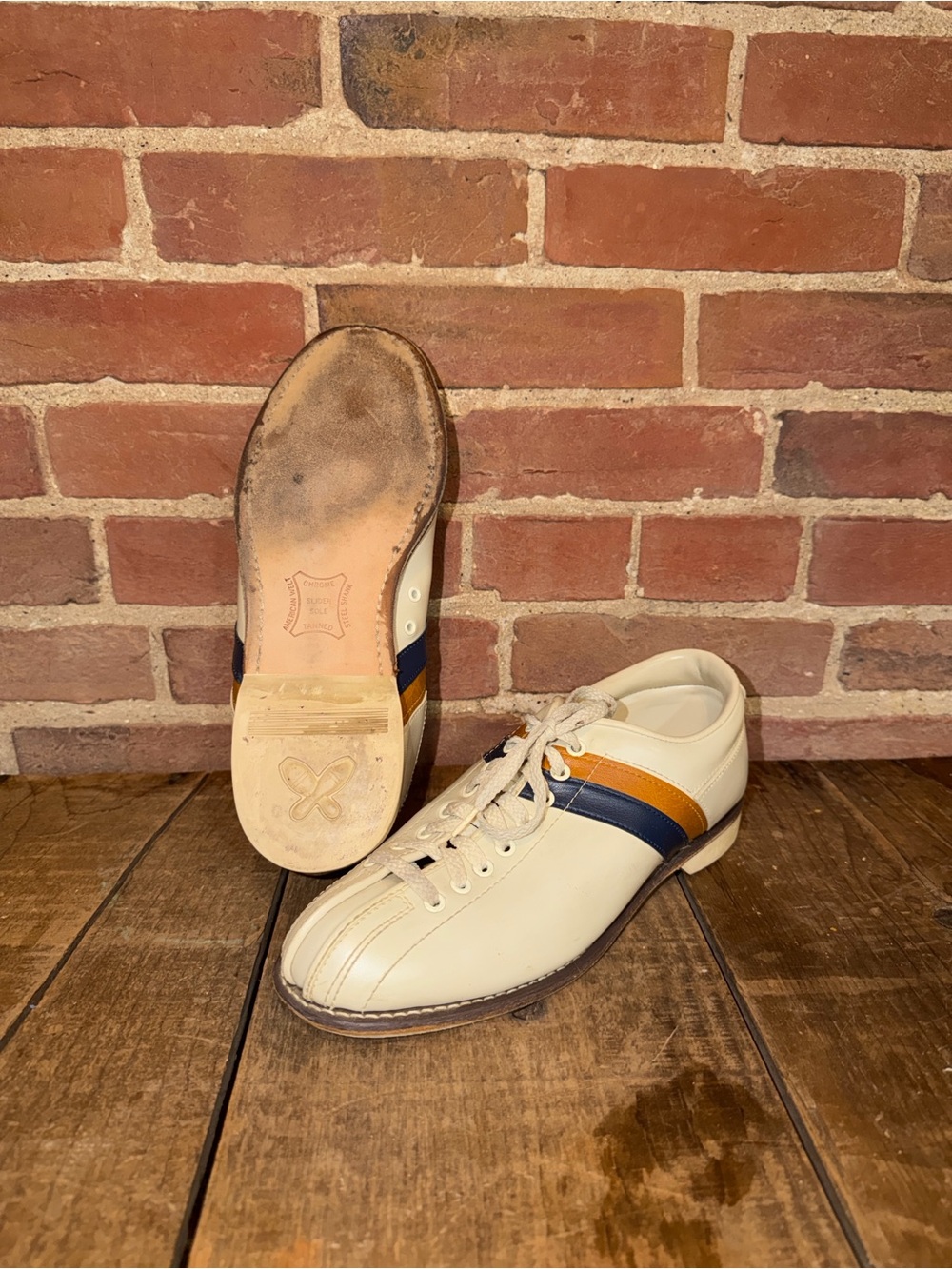 Striker NSG Bowling Shoes Mens Leather Cream Blue Orange Stripe Retro 8.5